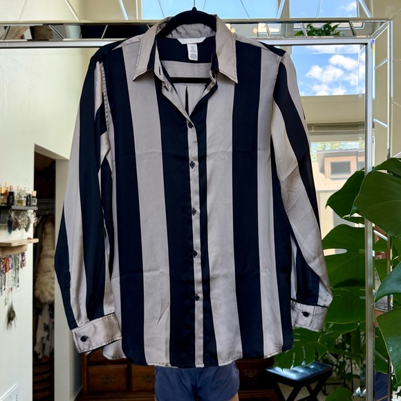 H&M Satin Stripe Blouse - Picture 4 of 7